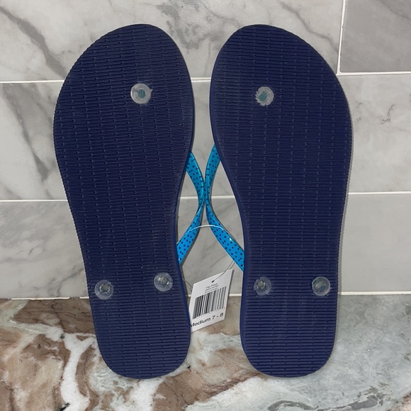 NWT Vera Bradley Flip Flops - Shore Enough - Women's Medium Sz 7/8 Shells Beach - Picture 3 of 12